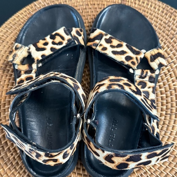 All black brand, jungle low form Leopard Print cow fur Sandals with Black Soles - Picture 3 of 9